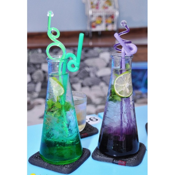 Chai Tam Giác 350ml